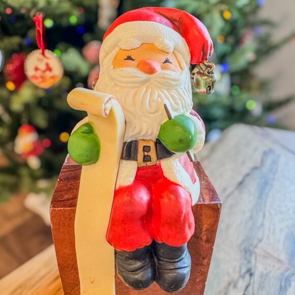 1984 Vintage Hallmark Santa Claus Christmas List Shelf Sitter Stocking Hanger - Picture 3 of 10